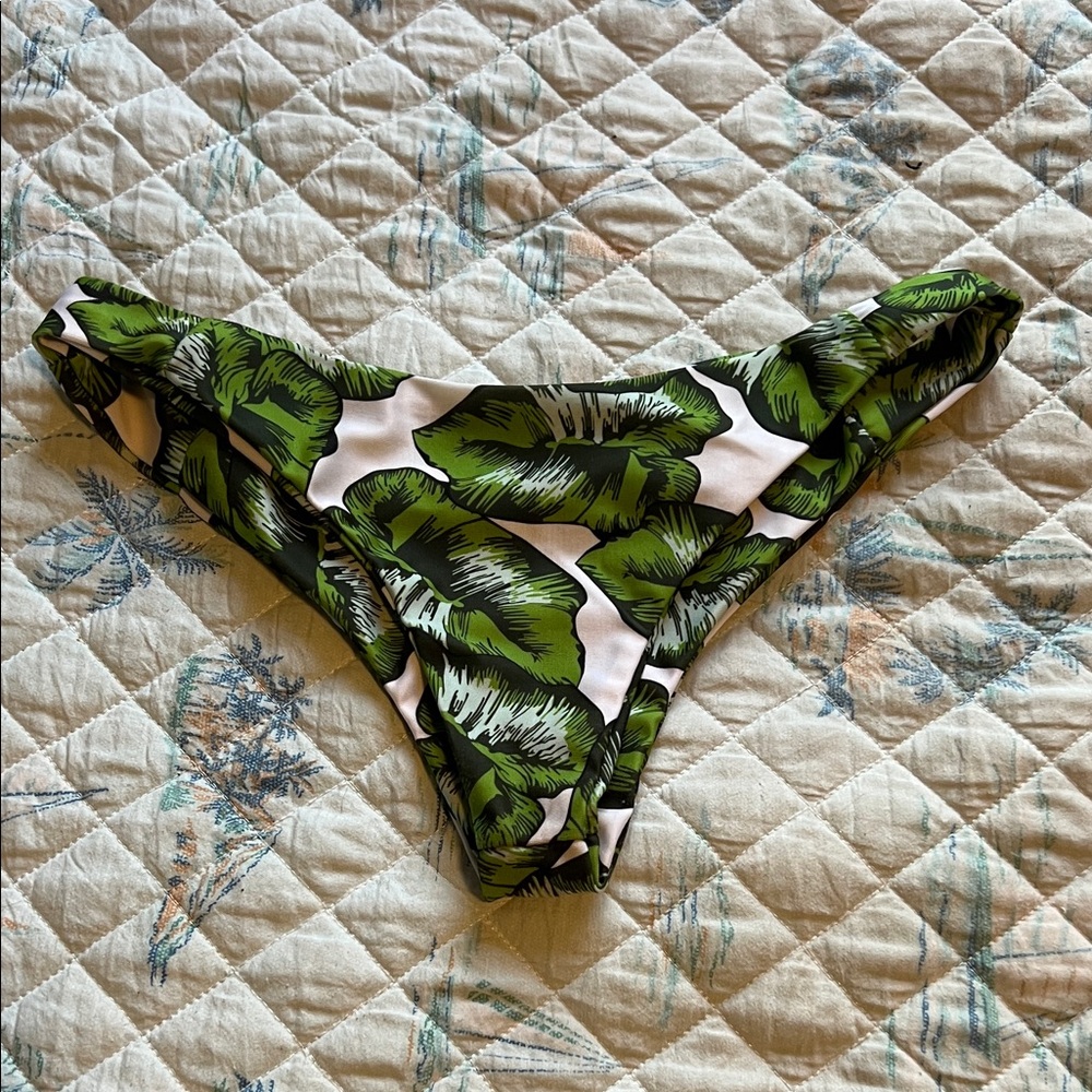 Green Leaf Print Bikini Bottom
